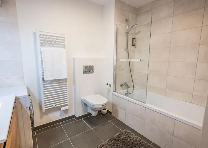 アパート Le Des Etoiles ラ・モンジー